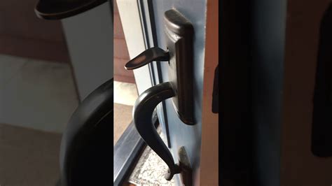 remove kwikset lever door handle